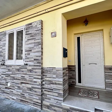 Al Mare Bed & Breakfast *